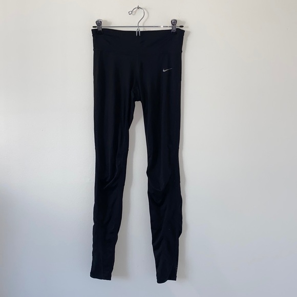 Nike Pants - 🌷Nike Dri-Fit Leggings